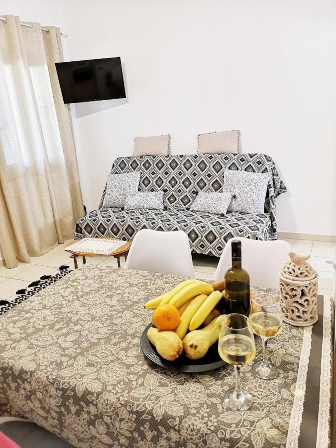 Villa Perissa Thira エクステリア 写真