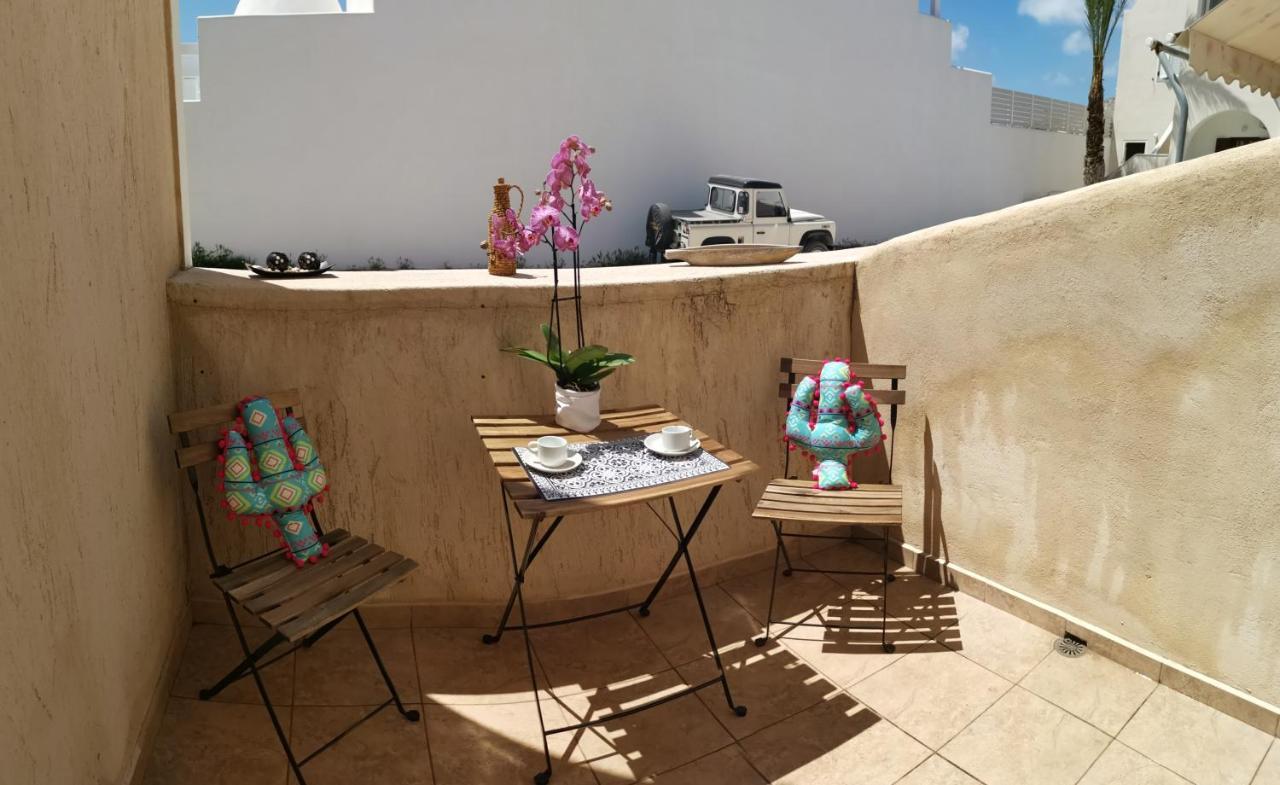 Villa Perissa Thira エクステリア 写真