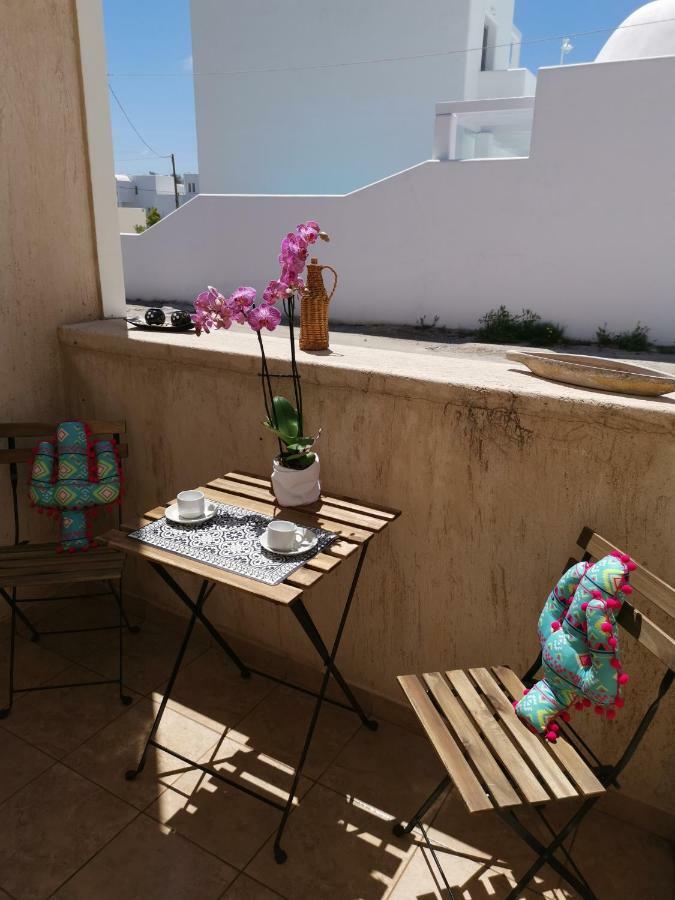 Villa Perissa Thira エクステリア 写真